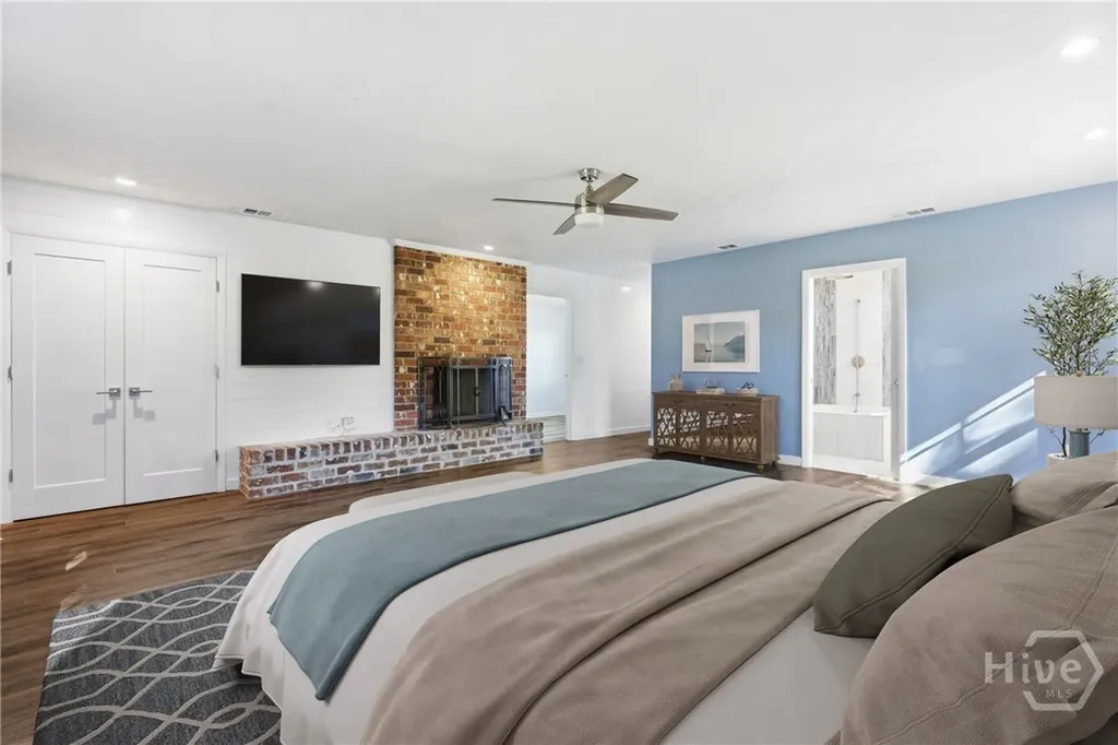 1613 Lake Drive Midway GA 31320
