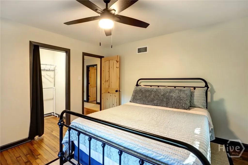 171 Smith Avenue Savannah GA 31408