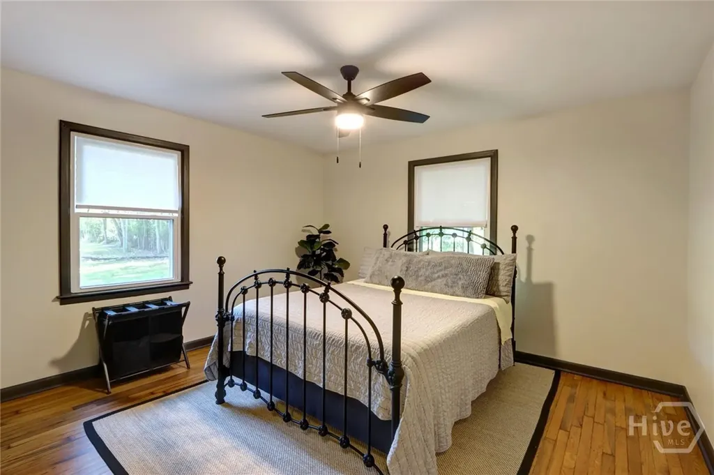 171 Smith Avenue Savannah GA 31408