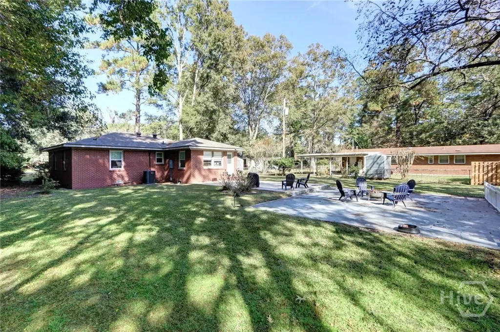 171 Smith Avenue Savannah GA 31408