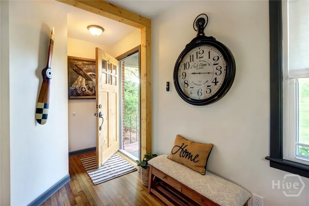 171 Smith Avenue Savannah GA 31408