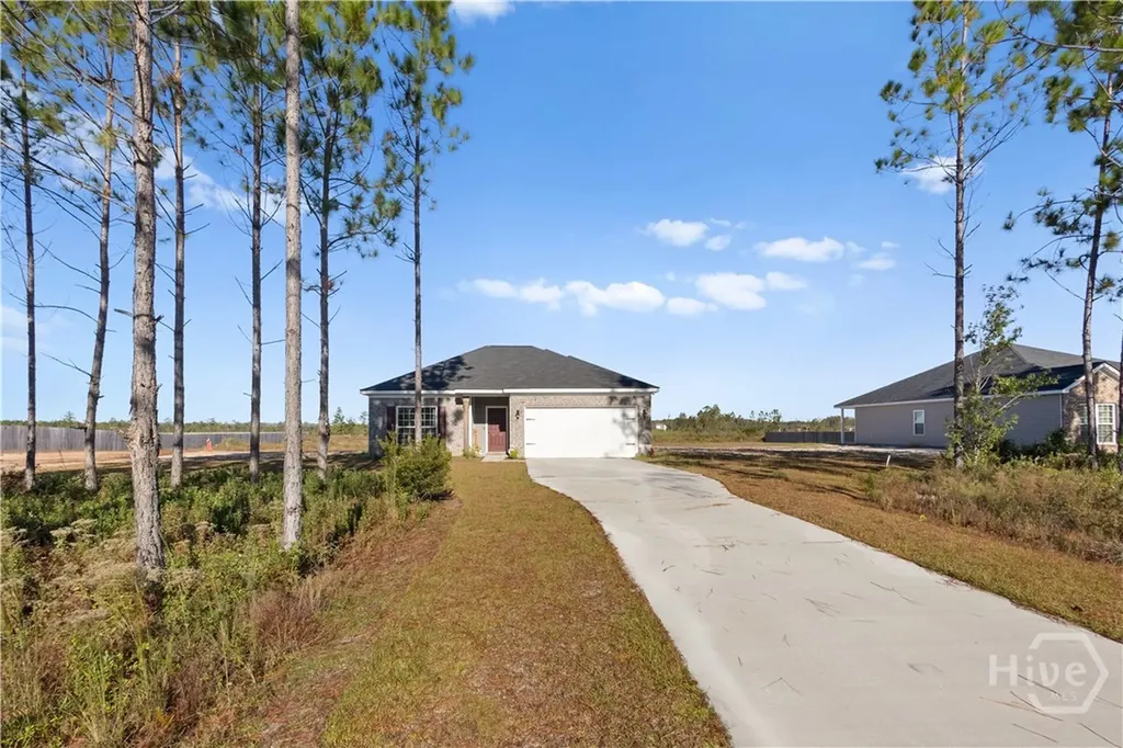 1611 Arnall Drive Allenhurst GA 31301