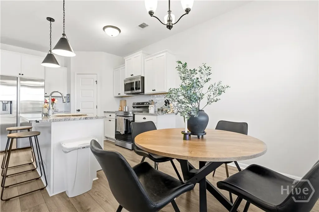 1611 Arnall Drive Allenhurst GA 31301