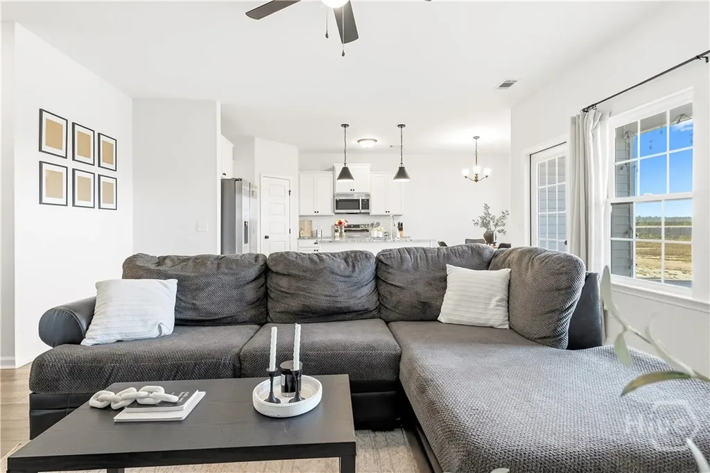 1611 Arnall Drive Allenhurst GA 31301