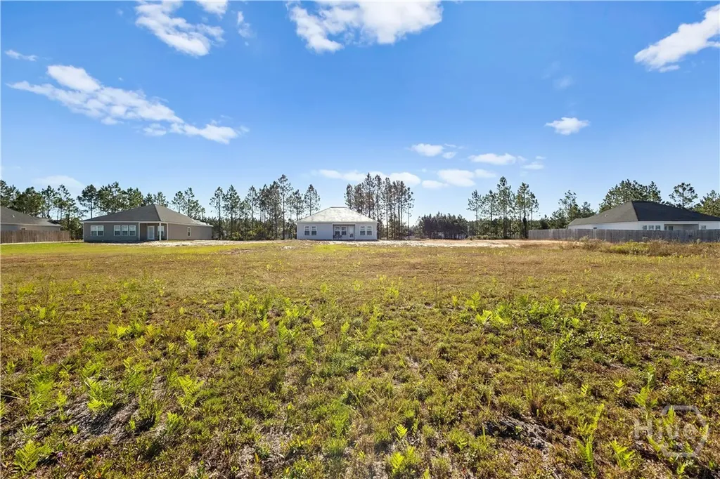 1611 Arnall Drive Allenhurst GA 31301