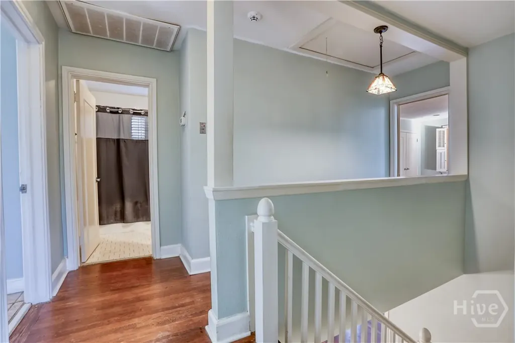 23 E 65th Street Savannah GA 31405