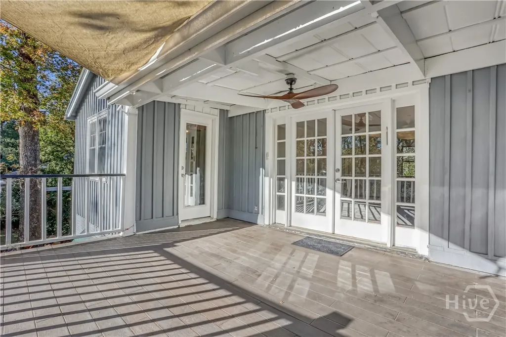 23 E 65th Street Savannah GA 31405
