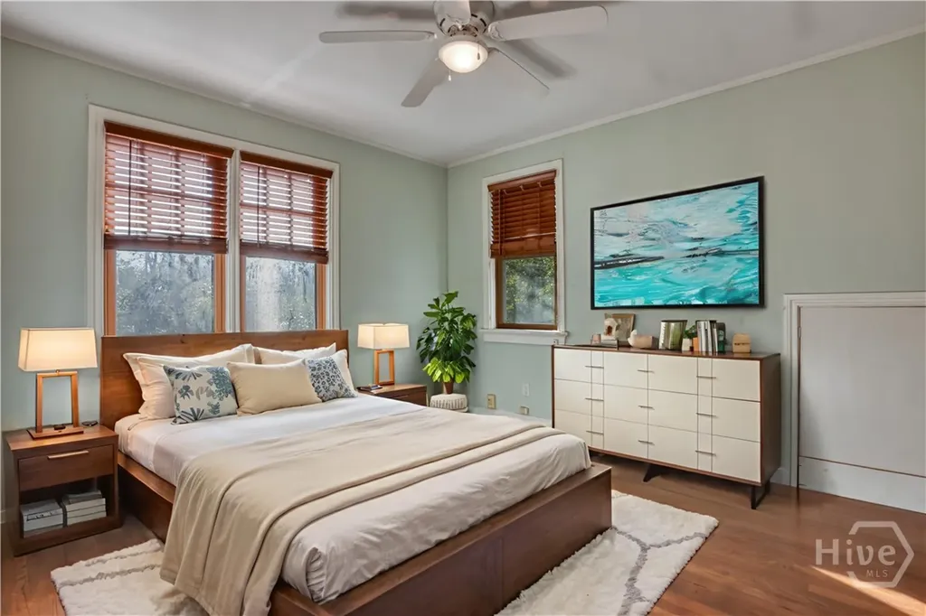 23 E 65th Street Savannah GA 31405