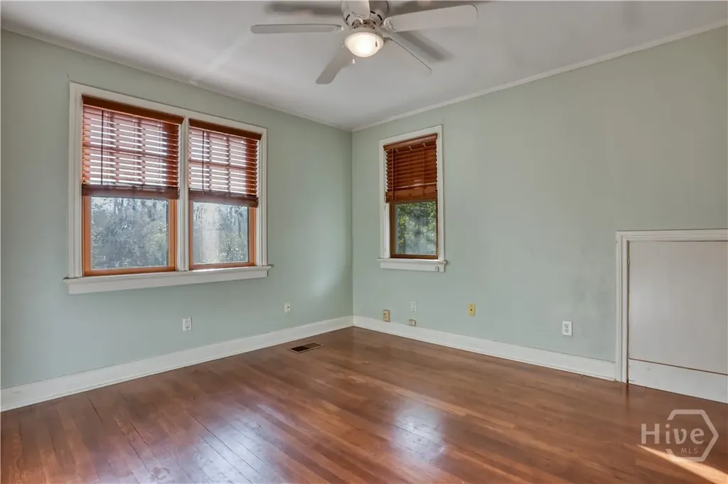 23 E 65th Street Savannah GA 31405