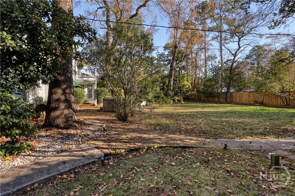 23 E 65th Street Savannah GA 31405