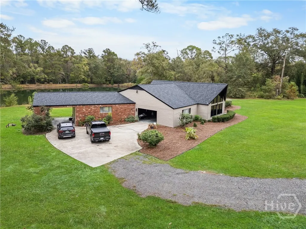 100 Morgan Drive Jesup GA 31545