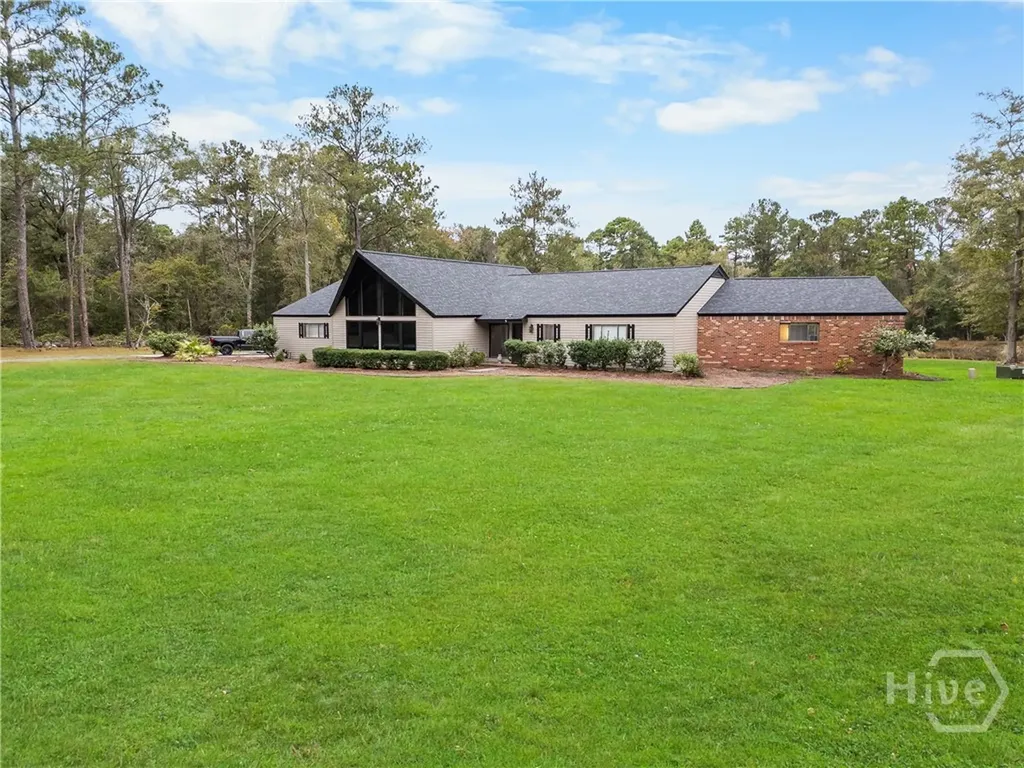 100 Morgan Drive Jesup GA 31545