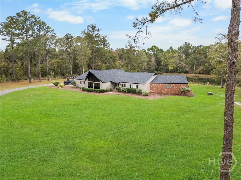 100 Morgan Drive Jesup GA 31545