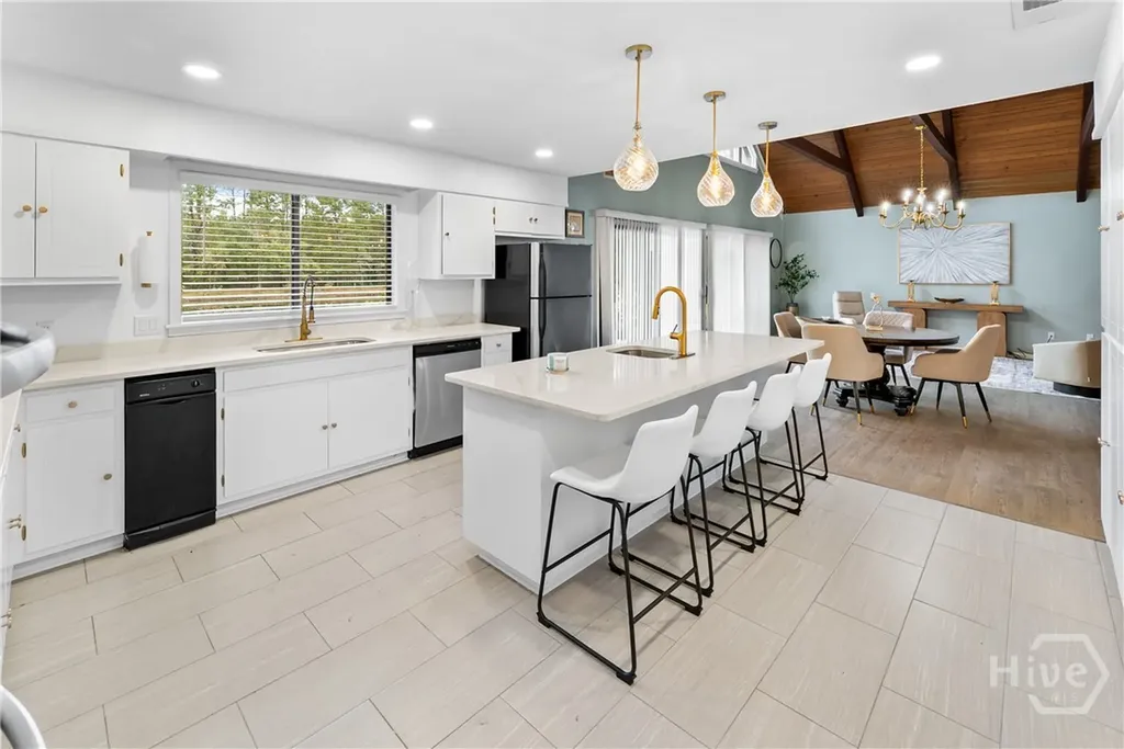 100 Morgan Drive Jesup GA 31545