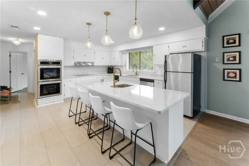 100 Morgan Drive Jesup GA 31545