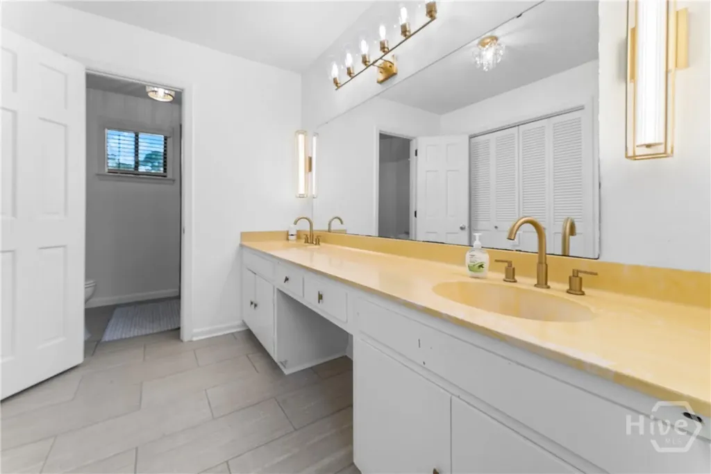 100 Morgan Drive Jesup GA 31545