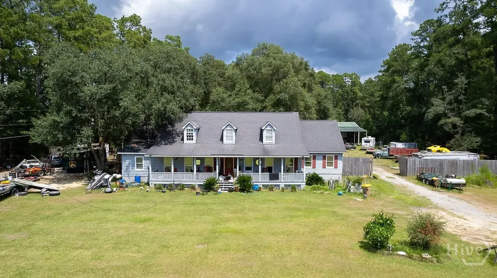 2301 Us Highway 80 Bloomingdale GA 31302