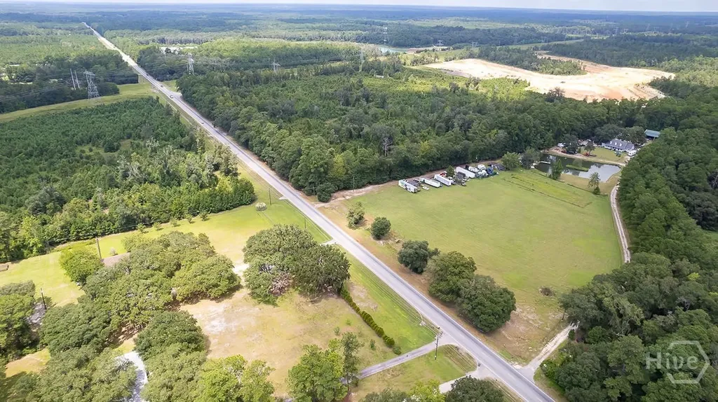 2301 Us Highway 80 Bloomingdale GA 31302