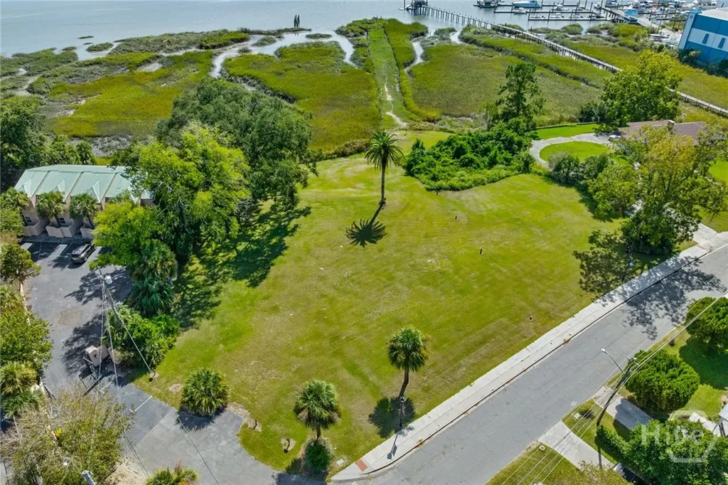 2702 River Drive Thunderbolt GA 31404