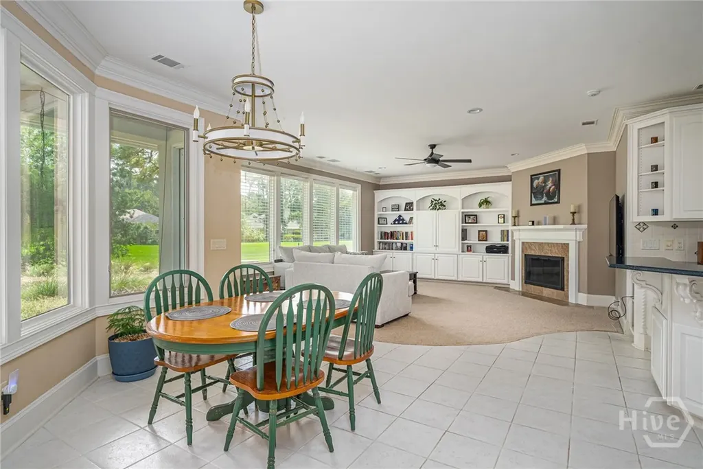5 Sparkleberry Lane Savannah GA 31411