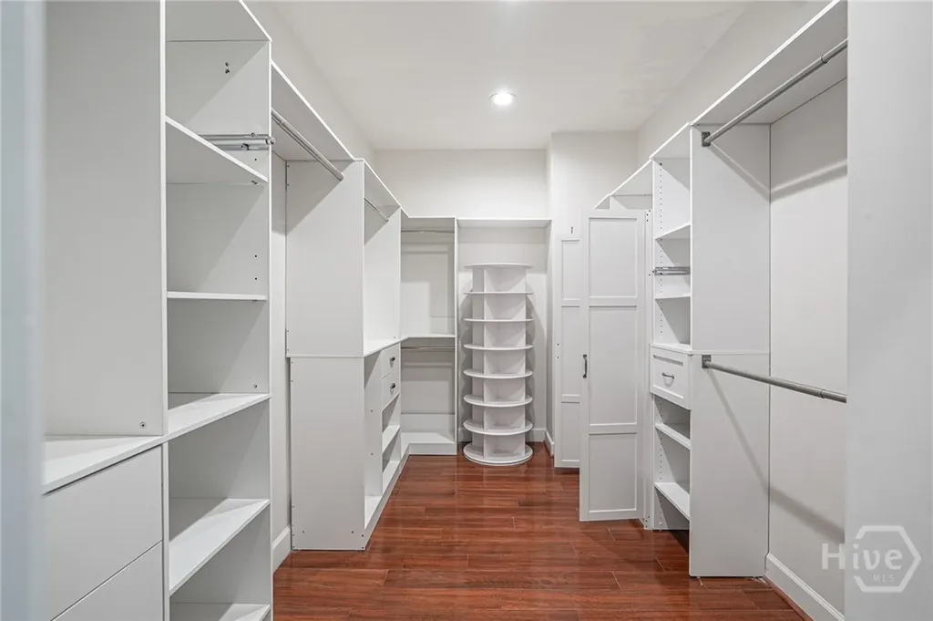 5 Sparkleberry Lane Savannah GA 31411