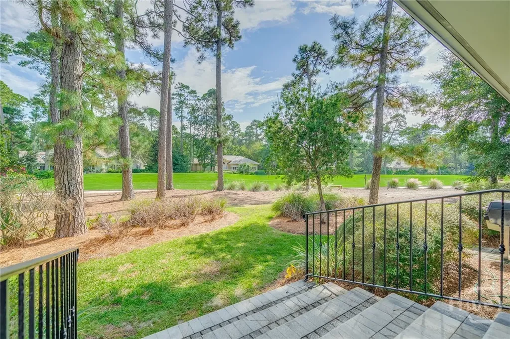 5 Sparkleberry Lane Savannah GA 31411