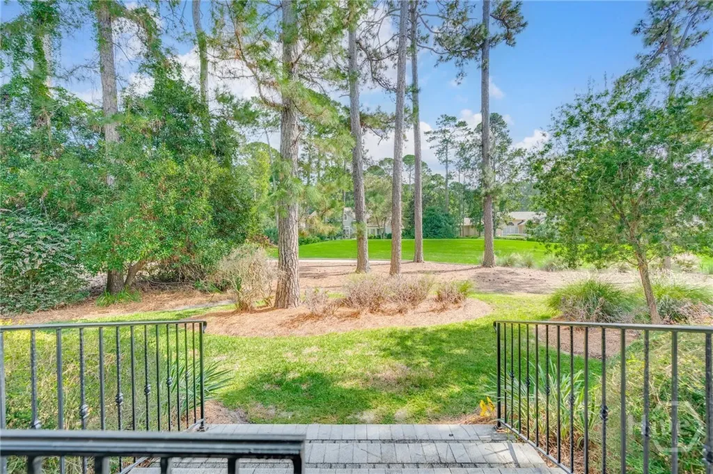 5 Sparkleberry Lane Savannah GA 31411