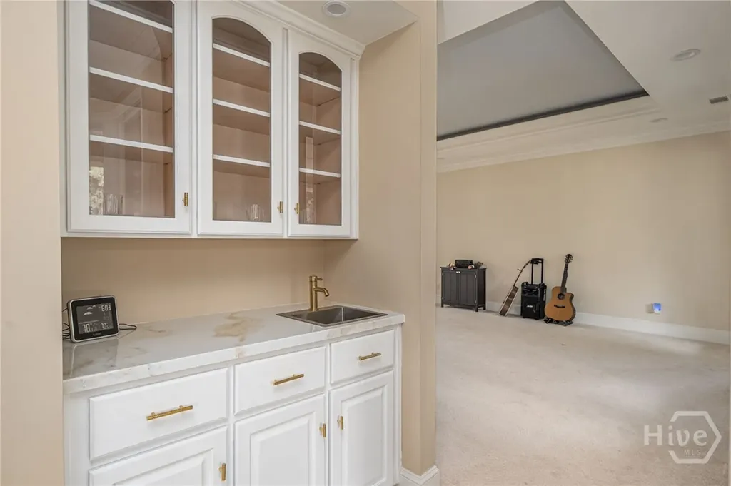 5 Sparkleberry Lane Savannah GA 31411