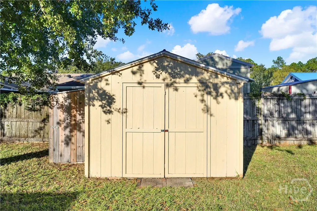 181 Kyle Lane Hinesville GA 31313