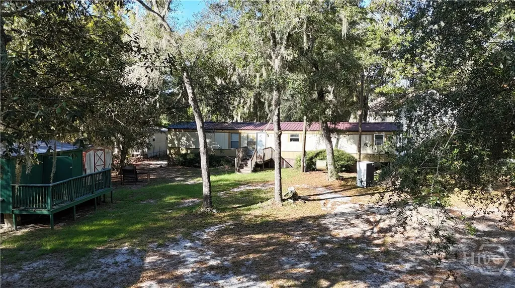 105 Shad Road Bloomingdale GA 31302