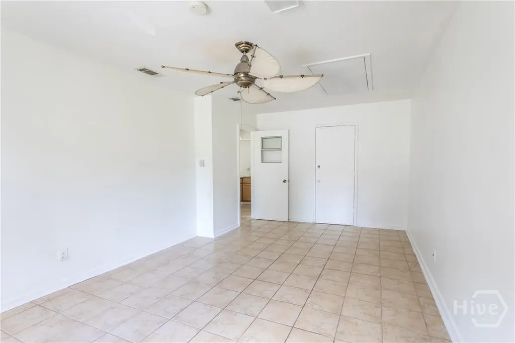 5 Ossabaw Road Savannah GA 31410