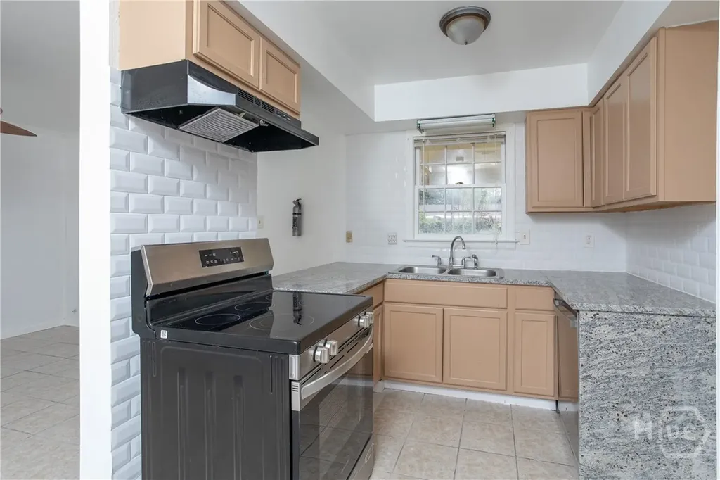 5 Ossabaw Road Savannah GA 31410