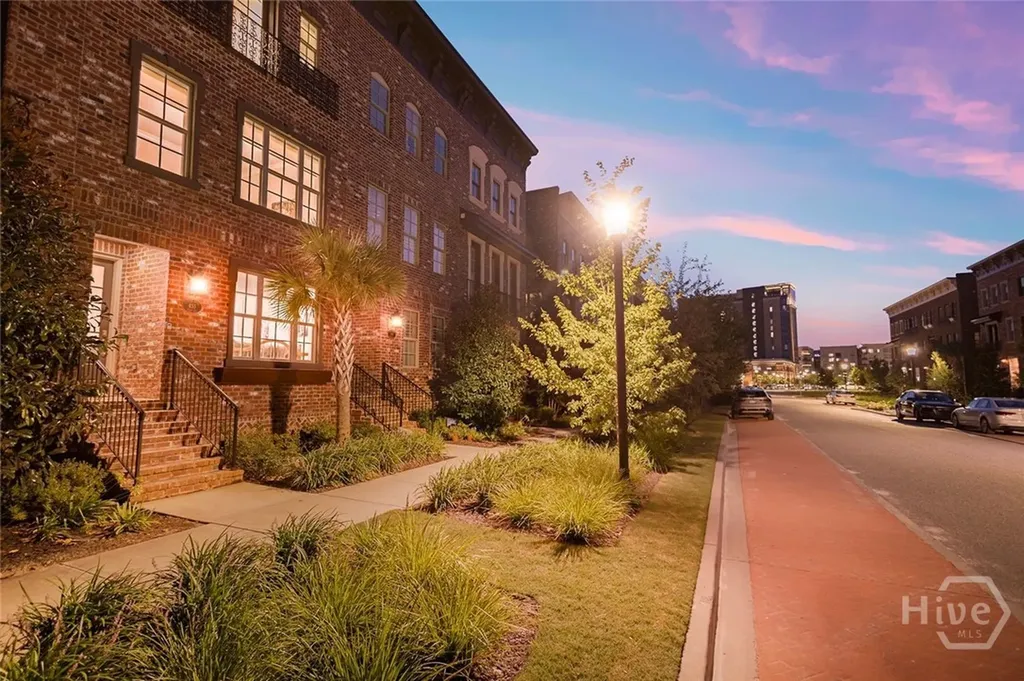 453 Port Street Savannah GA 31401