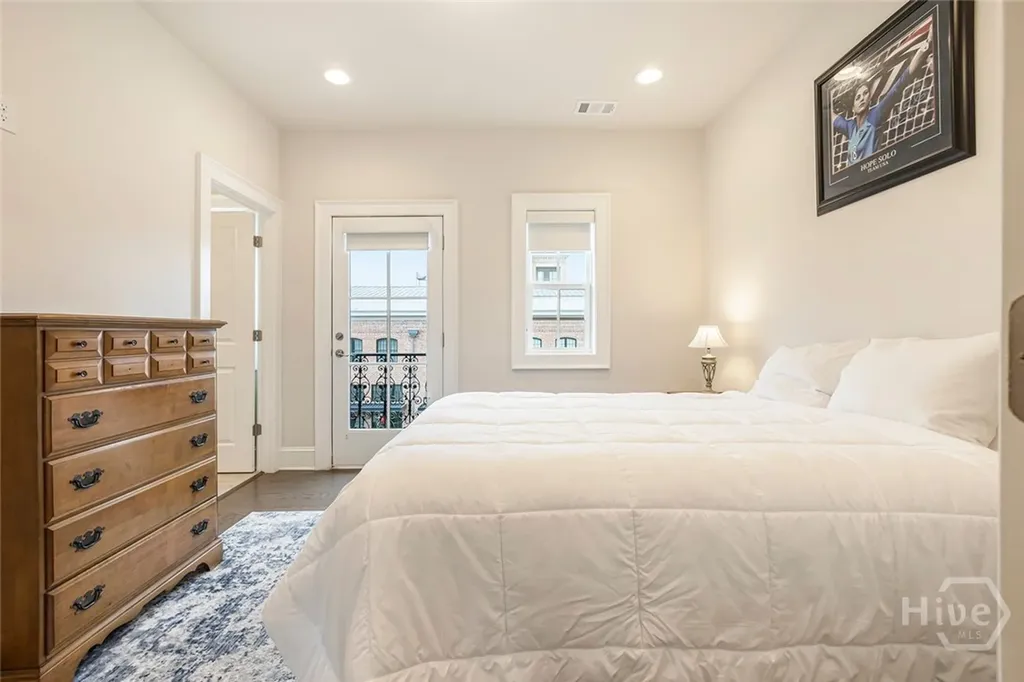 453 Port Street Savannah GA 31401