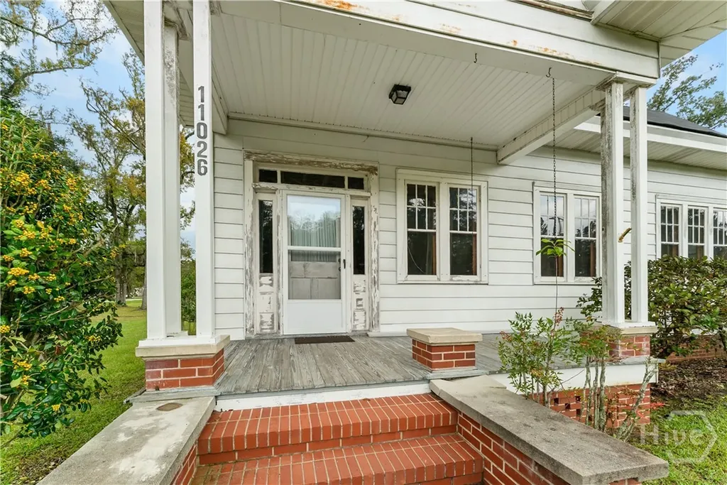 11026 Ford Avenue Richmond Hill GA 31324