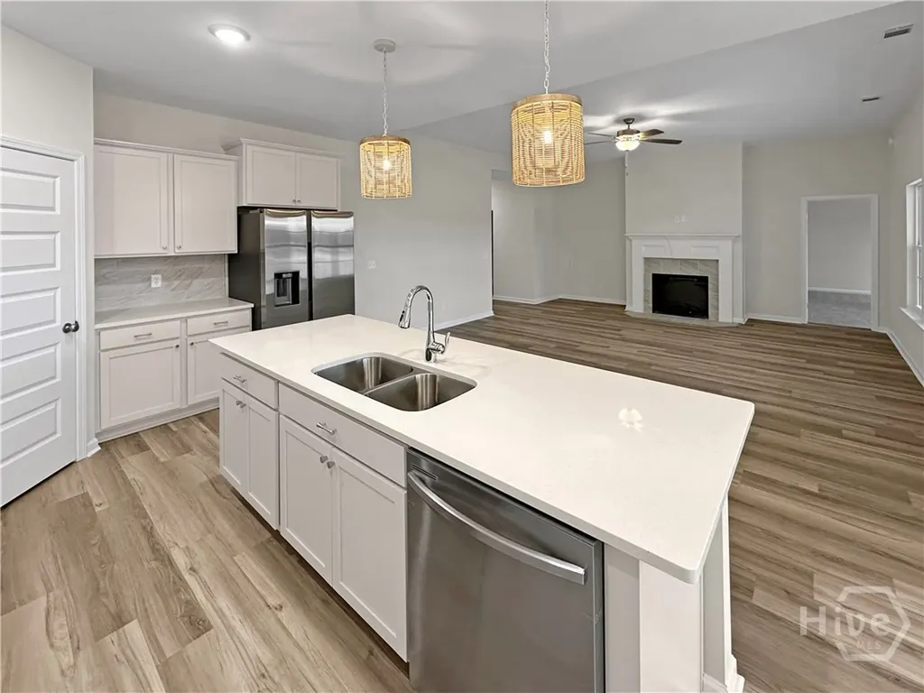 625 Deer Meadow Way SE Allenhurst GA 31301