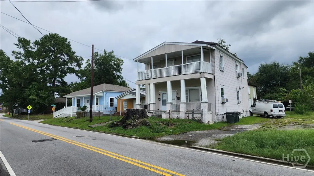1004-06 Stiles Avenue Savannah GA 31415