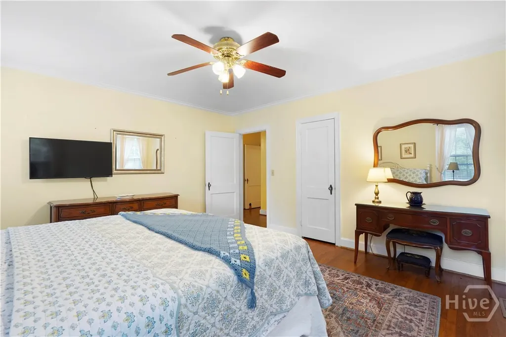 622 E 60th Street Savannah GA 31405