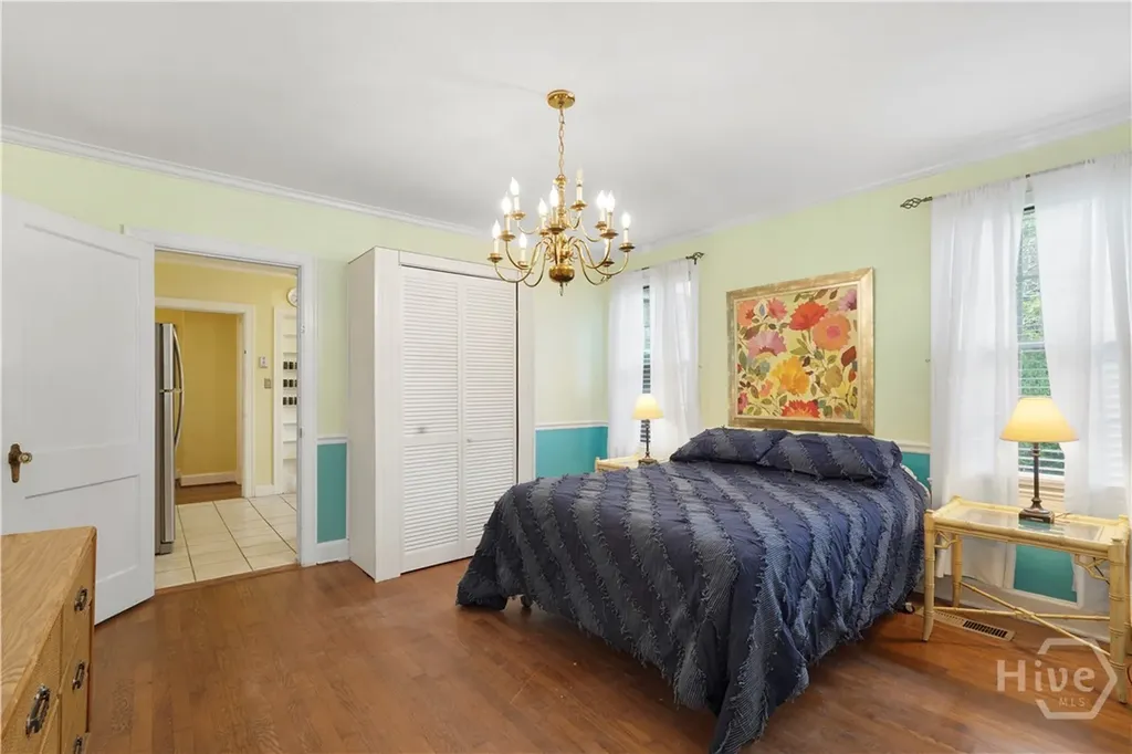 622 E 60th Street Savannah GA 31405