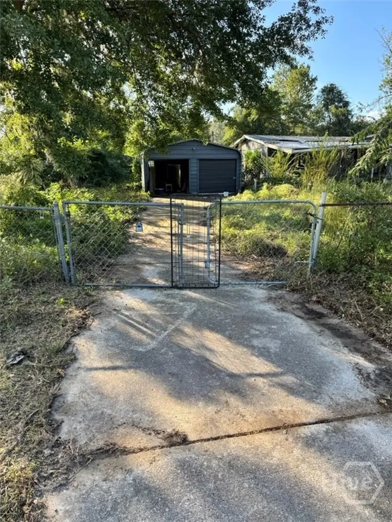 251 Oak Drive Bloomingdale GA 31302