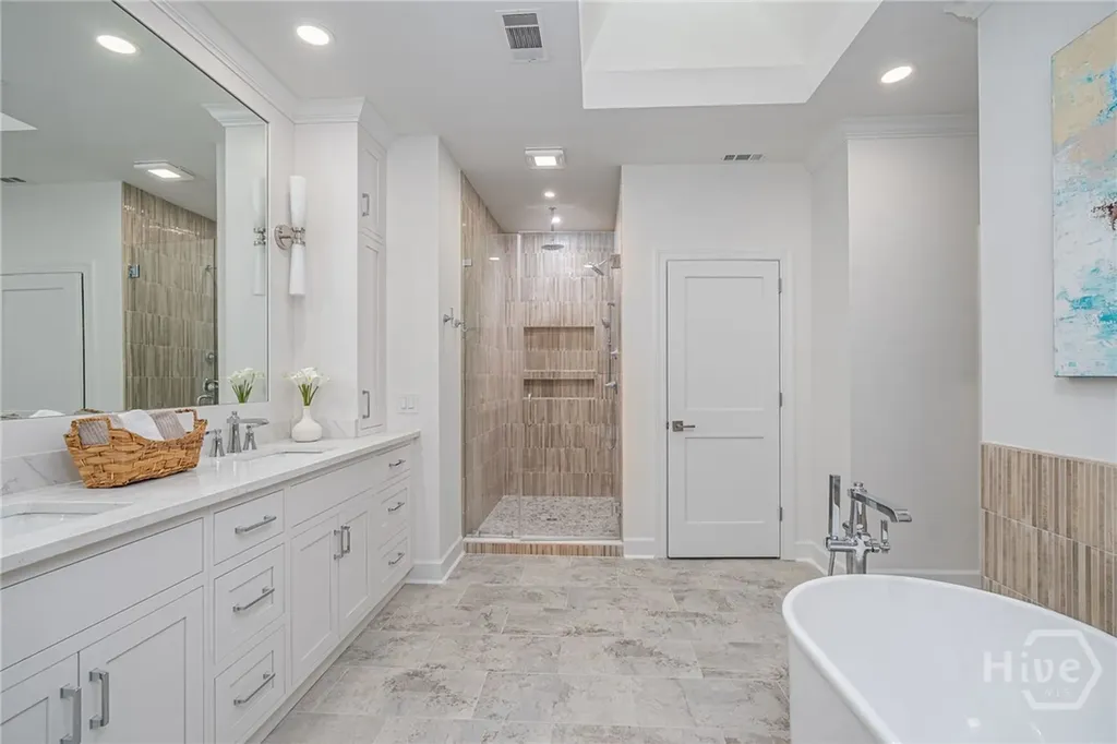 29 Black Hawk Trail Savannah GA 31411