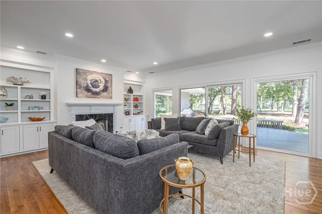 29 Black Hawk Trail Savannah GA 31411