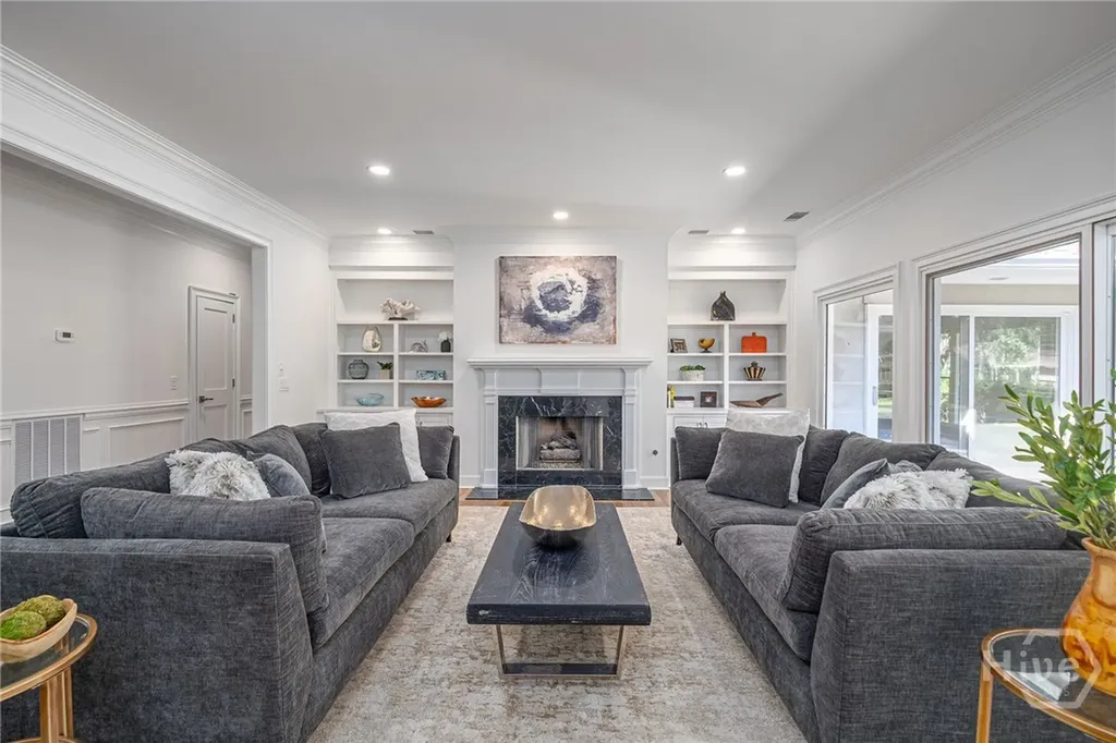 29 Black Hawk Trail Savannah GA 31411