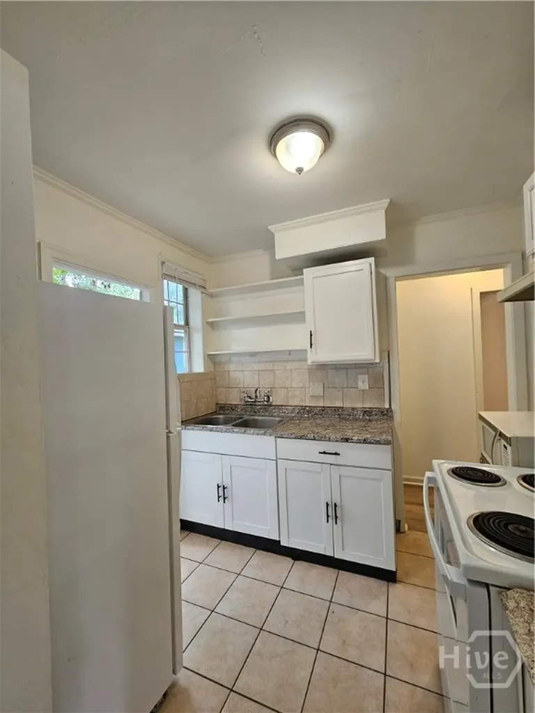 1134 E 53rd Street Savannah GA 31404