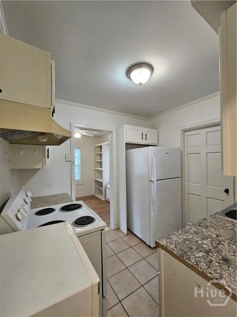 1134 E 53rd Street Savannah GA 31404