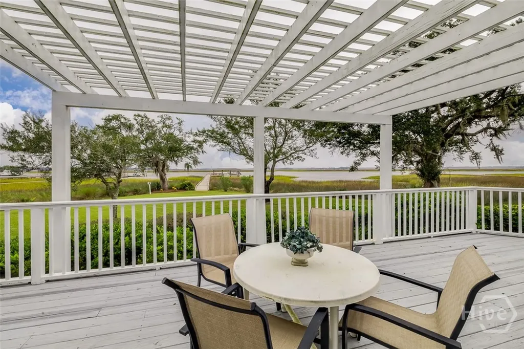 126 Shore Road Savannah GA 31419