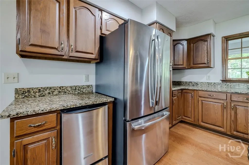 126 Shore Road Savannah GA 31419