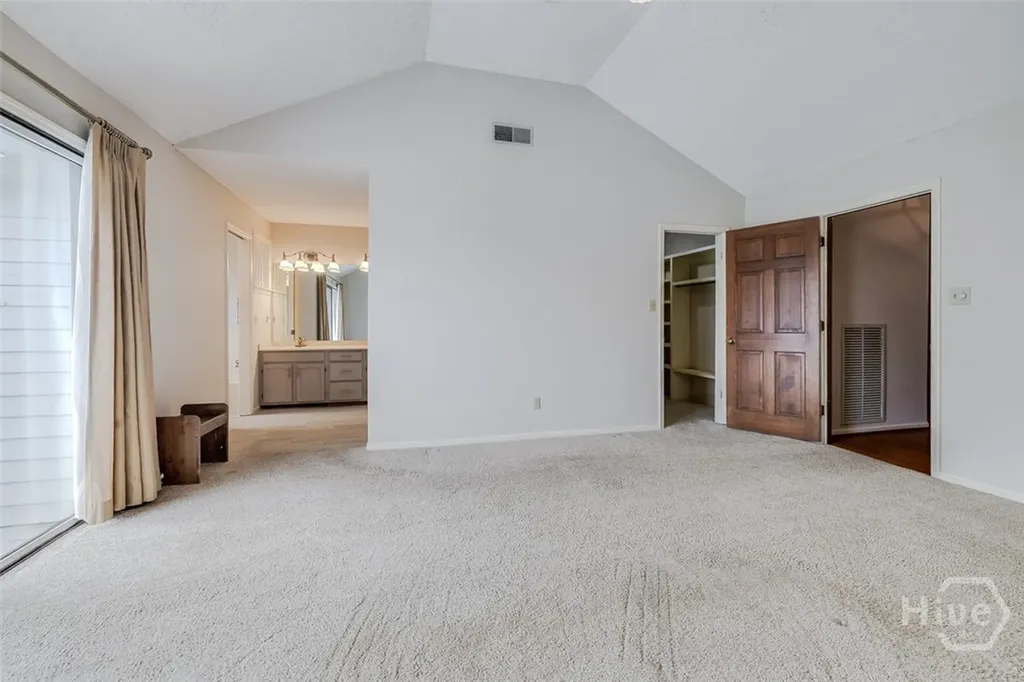 126 Shore Road Savannah GA 31419