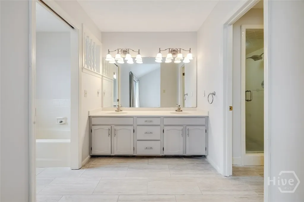 126 Shore Road Savannah GA 31419