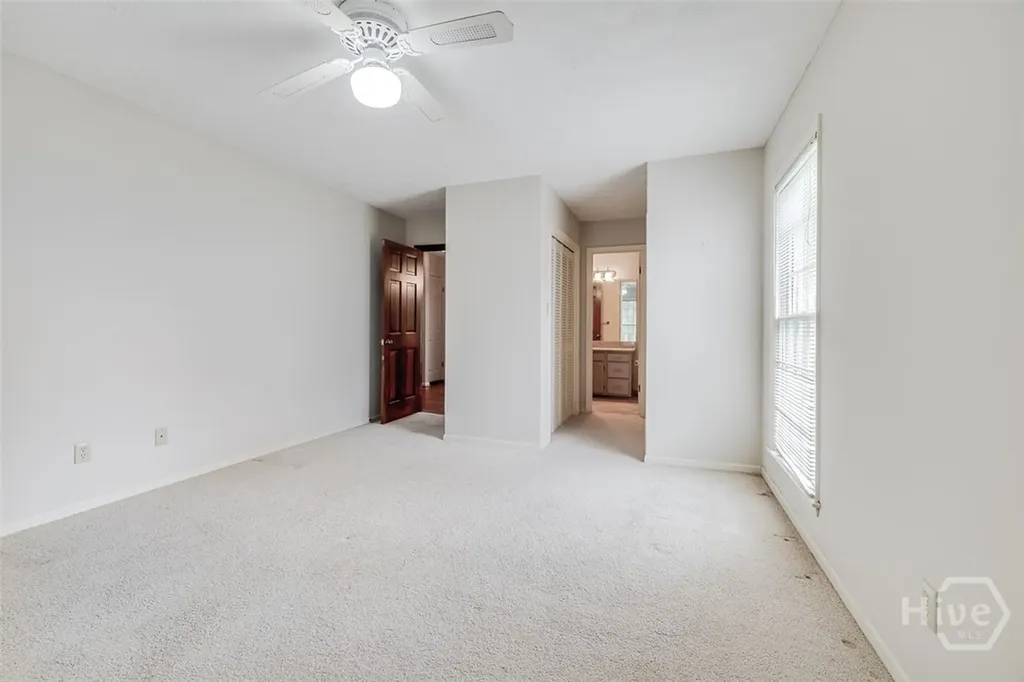 126 Shore Road Savannah GA 31419